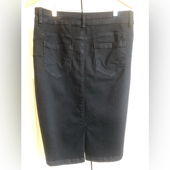 Suko Black Jean Skirt - Picture 8 of 8